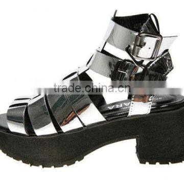 Xionglin Tpu Film for the Lady Fashion Shoes and Garment Logo photo-3