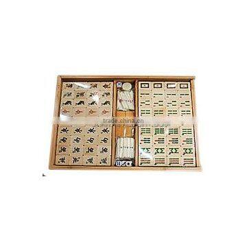 Traditional Mahjong Set in Bamboo Wood Case