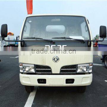 Capacity 4000l-5000l 4X2 Vacuum Sewage Tank Trucks in China photo-2