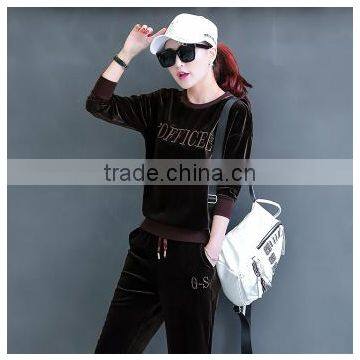 Wholesale Soft Touch Crewneck Tracksuit Custom Design Velvet Tracksuits for Women photo-6