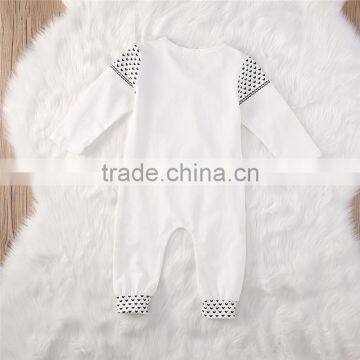 S60693B 2017 Autumn Baby Jumpsuits Newborn Boys Girls Romper Deer Head Long-sleeved Heart Printed Baby Coverall photo-3