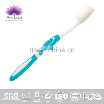 Simple design colorful hotel toothbrush dental kit