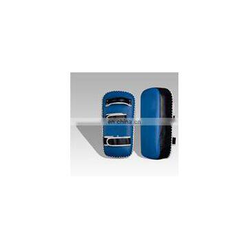 Ripe Thai Kick Boxing Strike Curved Arm Pad MMA Focus Muay Punch Shield Training