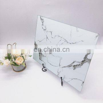 2019 New Design Direct Order Glass Cutting Board With White Carton photo-3