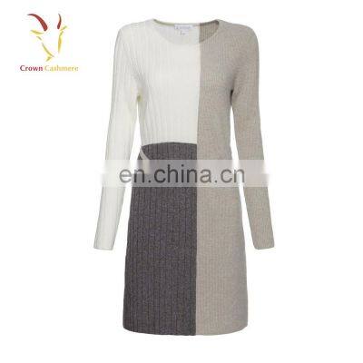 Женская модная зимняя шерстяная платье-джемпер в дизайне с рибчатой трикотажной кладкой photo-3