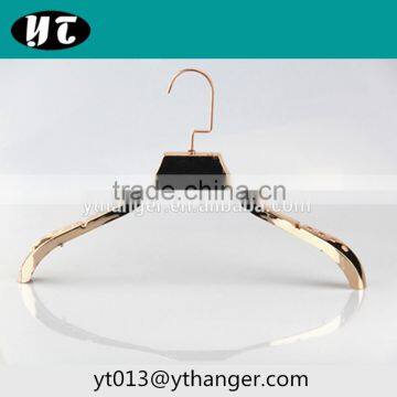 CY-648 sunshine venus clothing plastic hanger electronic plated plastic hanger                        
                                                                                Supplier's Choice