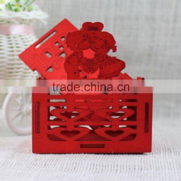 New 2016 Romantic Wedding China Red Laser Wooden Decorative Candy Boxes