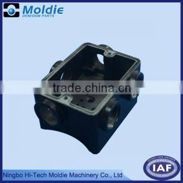 Precision plastic injection box from China