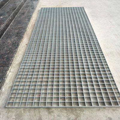 Heavy-Duty Stainless Steel Grating for Inspection Stairs and Walkways