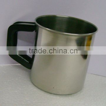 Mug with Bakelite Handle