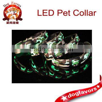 2014 Wholesale length 2.5CM width 3 Size Camouflage pattern LED dog collars LED pet Flashing safety collars