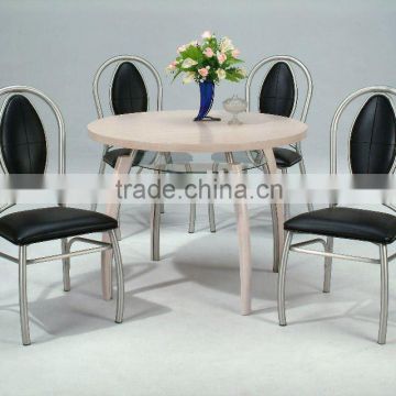 Round brown Dining table and black chair