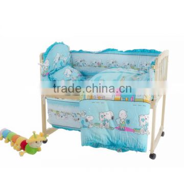 NZ pine baby bed,adjustable folding potable baby cribs with CE,SGS authentication