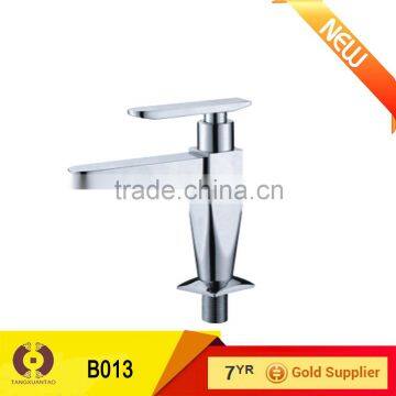 High quality bathroom accessory set bathroom design basin faucet (B8013)