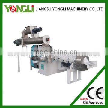 Well known floating fish feed extruder machine with engineers available to service machinery overseas