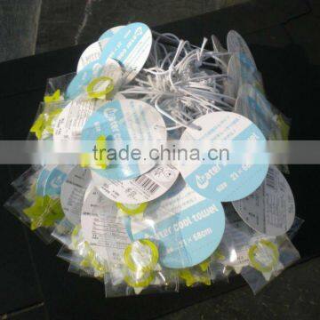 paper hanging round tags