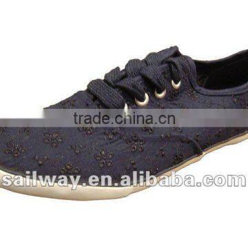 Lady Embossed Canvas Shoe