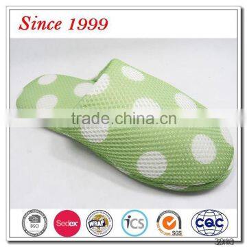 Fresh Green Wave Point Customized Logo Indoor Slippers photo-5