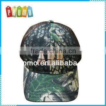 6-panel Camo Baseball Cap with mesh and embroidering logo