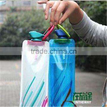 BPA-free,PE Material Drinkware Type bulk plastic Folding water bottles ,collapse sport water bottle with handle