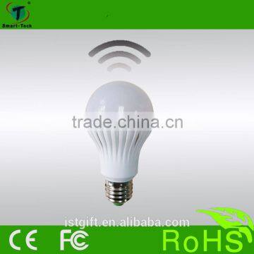 comfortable led sensor light with led e27 5w and intelligent lighting