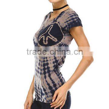 Gray & Black Tie-Dye Scoop Neck Tee photo-2