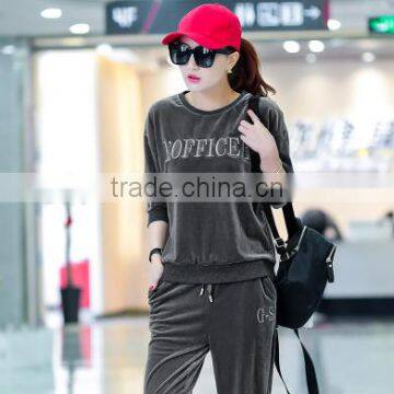 Wholesale Soft Touch Crewneck Tracksuit Custom Design Velvet Tracksuits for Women photo-4