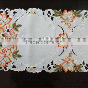 2014 New Design Embroidery Table Runner photo-5