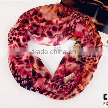 2014 fashionable lady digital printed baby sheep wool scarf
