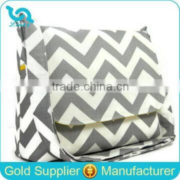 Popular US Market Product Gray Chevron Canvas Messenger Bag Custom Women Messenger Bag