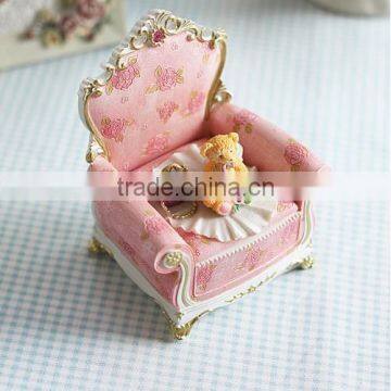 AN470 ANPHY European Style Birthday Gift Decoration Little Bear Sofa Jewelry Box Resin Stand Holder Display Stock 10*7.5*12.5cm
