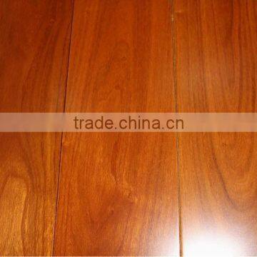 Smooth natural teak sheen robinia solid wooden flooring