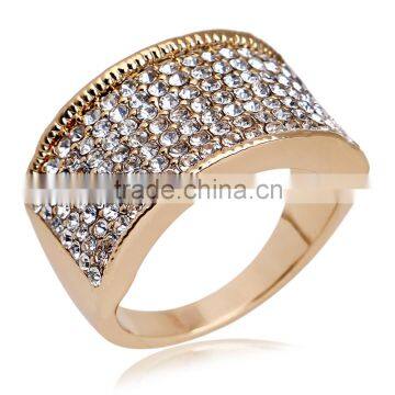 Fashion Rings Luxurious Full Austrian Crystal 18kgp Gold Ring