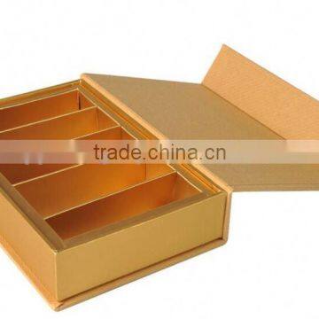 Customized design magnetic closure gift cardboard box