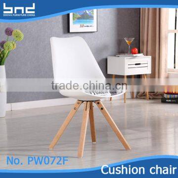 High quality solid wood living room furniture leisure chair PW072F