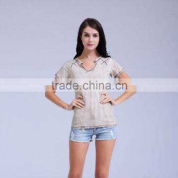 Notch V neck raw cut T shirts with vintage look striped garment dyeing