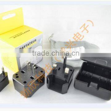 Top selling 2016 world portable 6a max travel adapter & power converter
