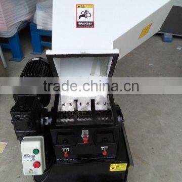 small waste plastic crusher