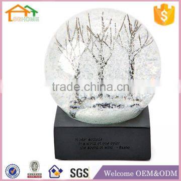 Factory Custom made best home decoration gift polyresin resin christmas snow globes sale