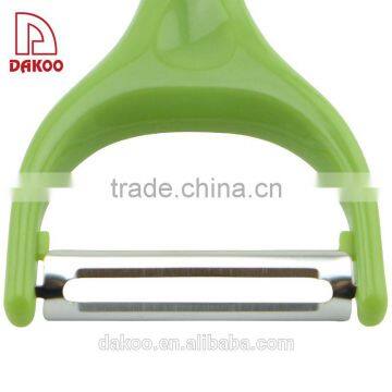 Safe Convenience Plastic Fruit Peeler