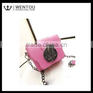 Wholesale Custom Quatrefoil Designer Chain Bag photo-3