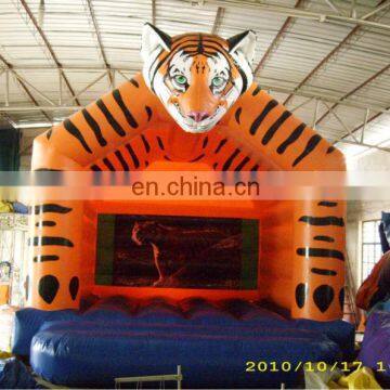 2013 hot sale inflatable tiger bounce house