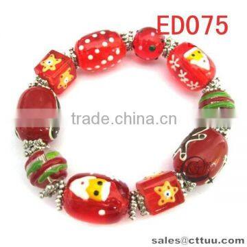 cute christmas glass bead bracelet with charm and Santa