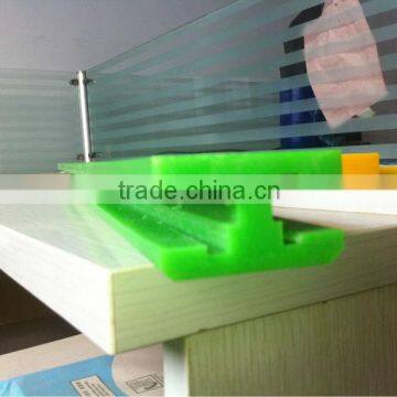 High quality rigid UHMW-PE chain guide