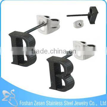 ZS20403 cheap personalized stud earrings black plated custom letter earrings