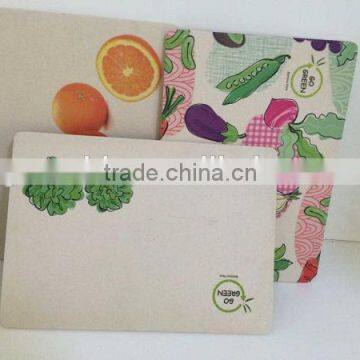 flower printed green hotsale bamboo fibre kitchenware cutting board with hanging hole, bamboo cutting board                        
                                                Quality Choice