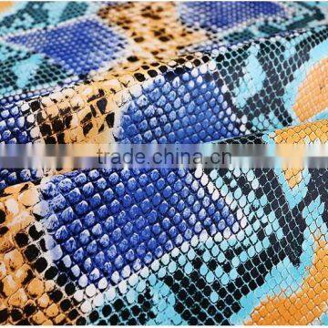 China supplier Customized Durable PU leather with snake skin pattern and multicolor material for handbags