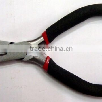 4.5" black handle Mini Pliers