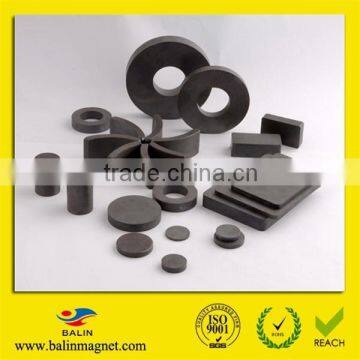 Ferrite magnet