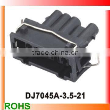 4 way female wire harness connector insulation piercing wire connectors